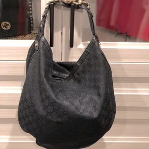 Authentic Gucci Hobo cloth GG handbag